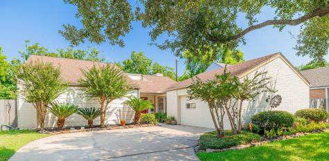 12414 Rocky Knoll Drive Houston TX 77077