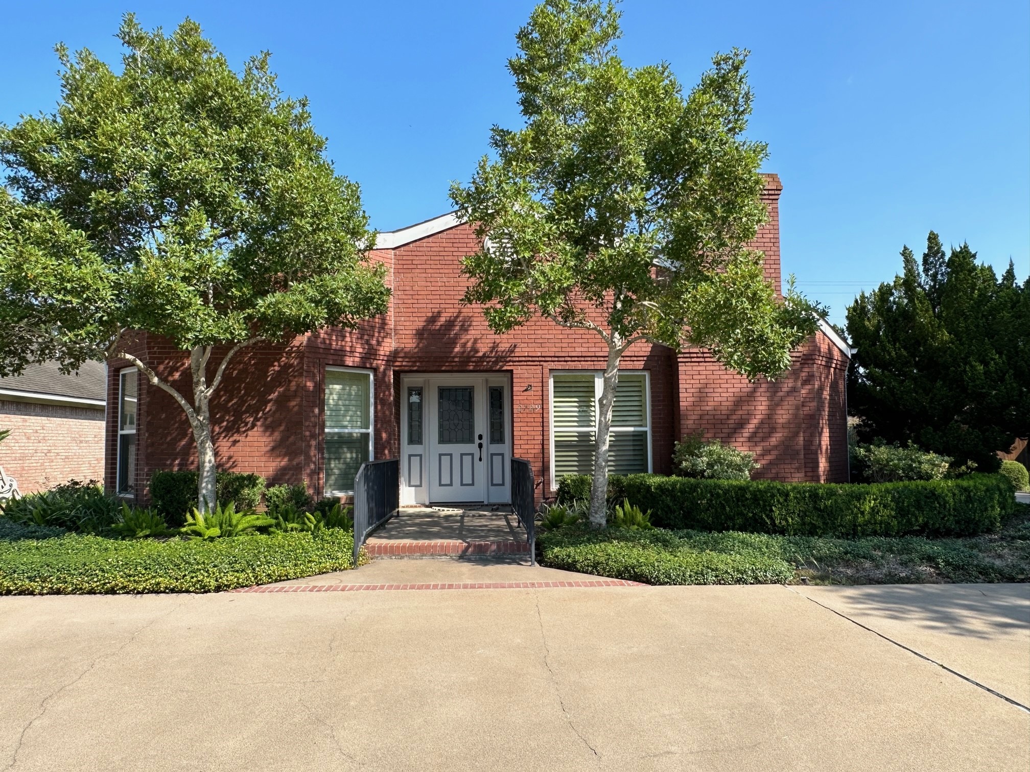 2729 Brook Bend Lane El Campo TX 77437