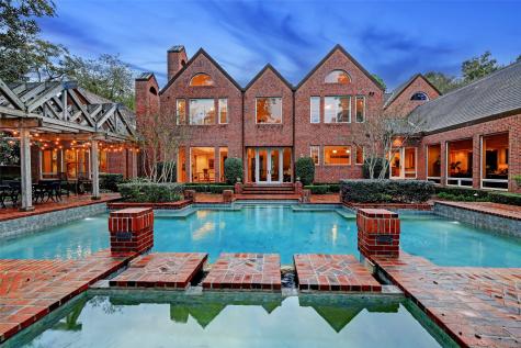 427 W Alkire Lake Drive Sugar Land TX 77478