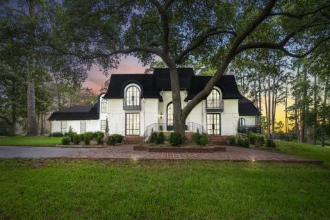 17910 Country Hills Tomball TX 77377