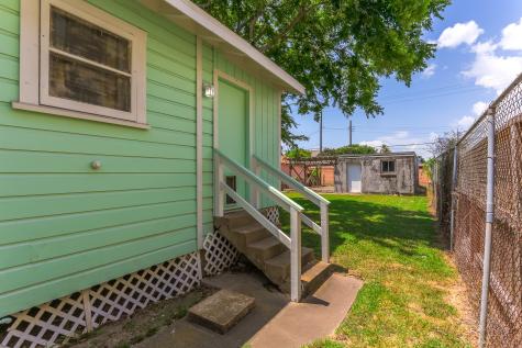 1523 22nd Street Galveston TX 77550