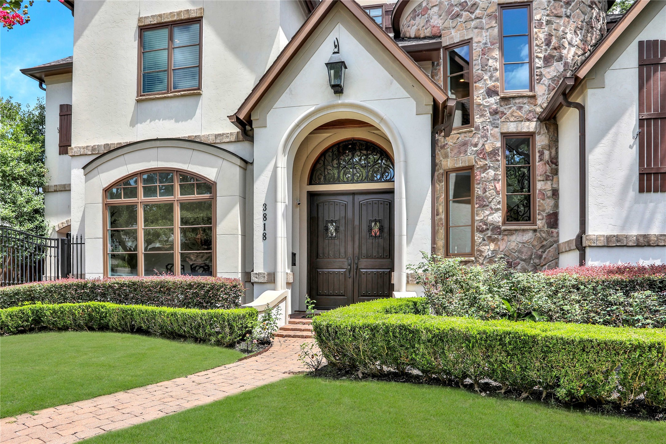 3818 Meadow Lake Lane Houston TX 77027