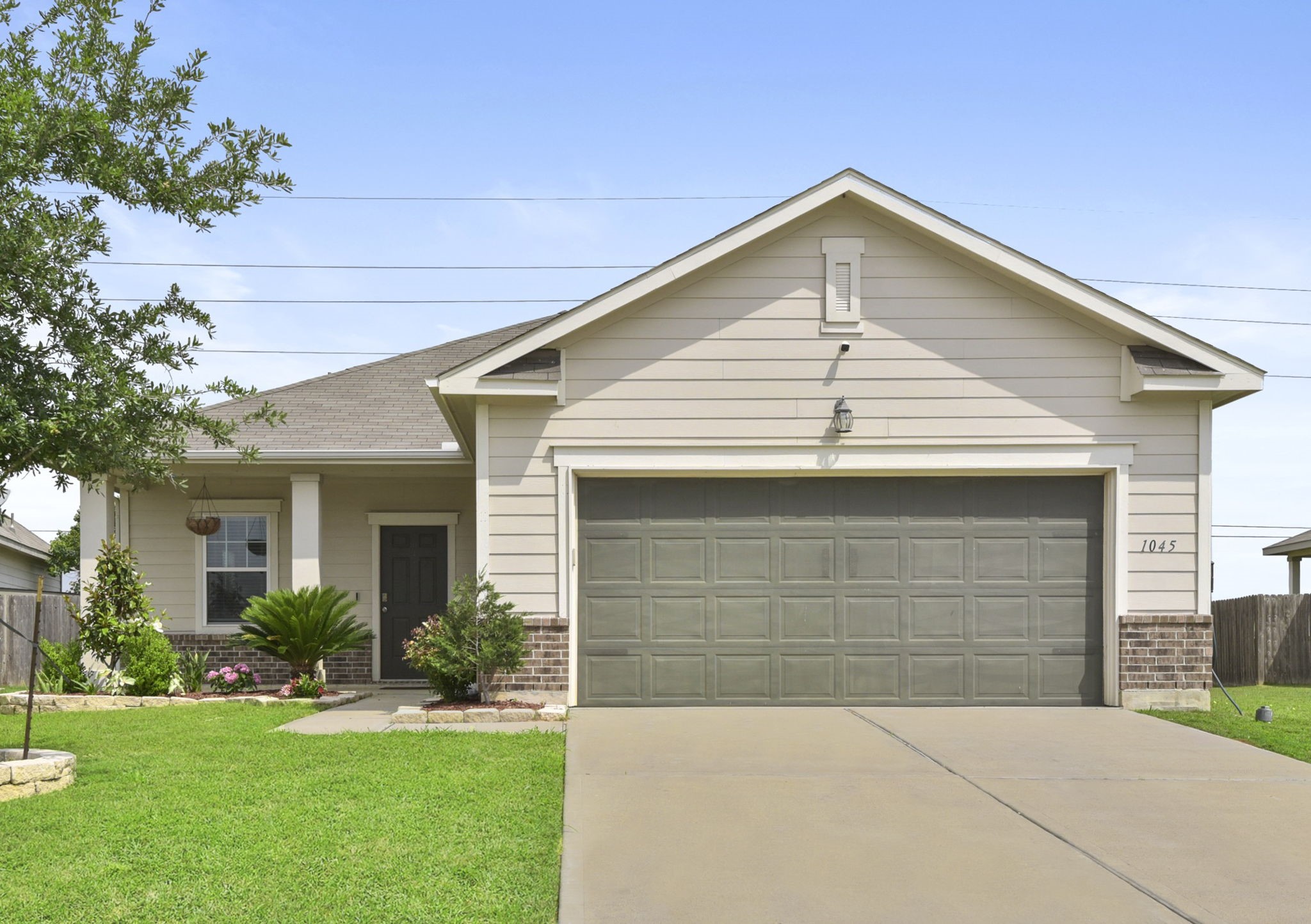 1045 Spindletree Lane Brookshire TX 77423