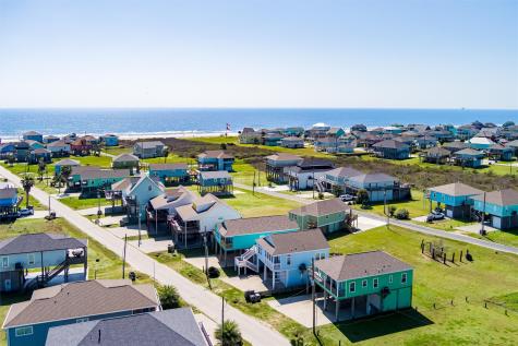 971 Driftwood Drive Crystal Beach TX 77650