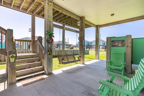 971 Driftwood Drive Crystal Beach TX 77650