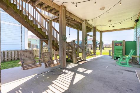 971 Driftwood Drive Crystal Beach TX 77650