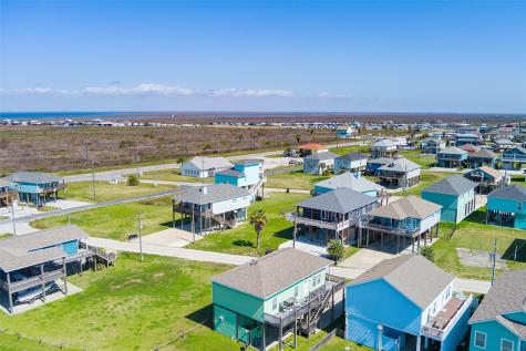 971 Driftwood Drive Crystal Beach TX 77650