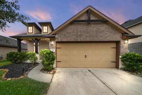 6518 Hunters Creek Lane Baytown TX 77521