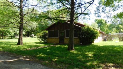 4 Lake Drive Huntsville TX 77320