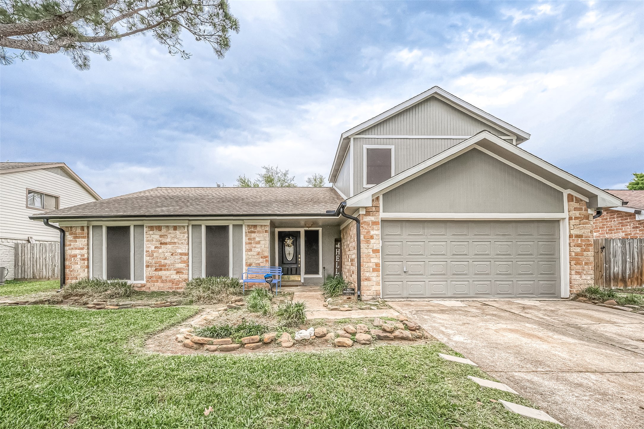 9823 Sagecastle Lane Houston TX 77089