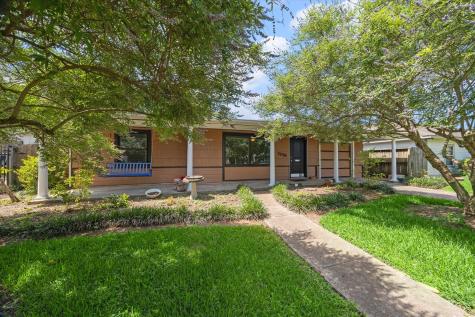7658 El Rancho Street Houston TX 77087