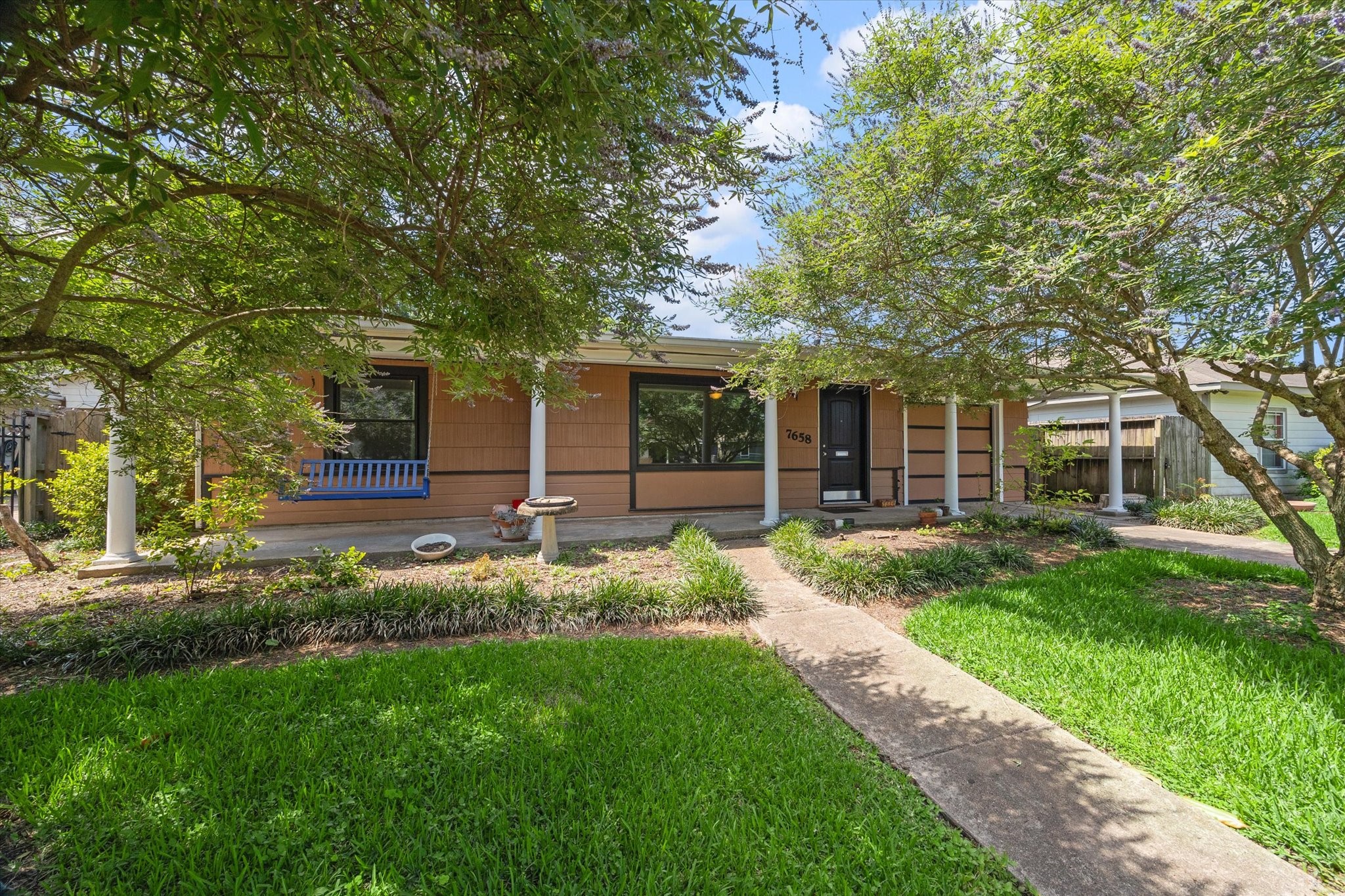 7658 El Rancho Street Houston TX 77087