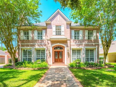 1614 Clearwater Creek Drive Sugar Land TX 77478