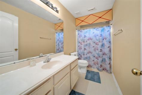1605 Gatecreek Drive Pearland TX 77581