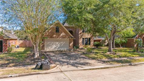 1605 Gatecreek Drive Pearland TX 77581