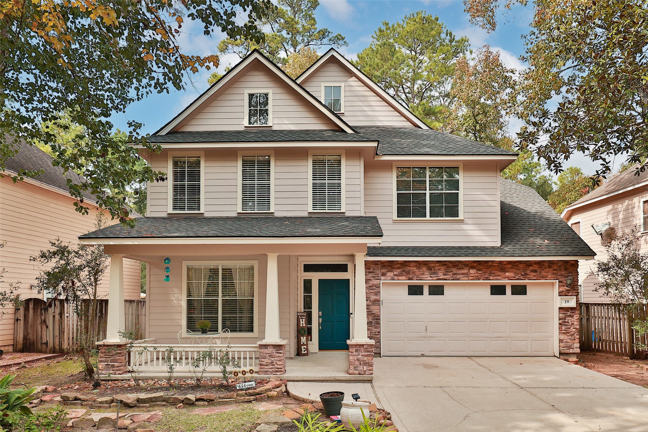 19 Lyreleaf Place Spring TX 77382