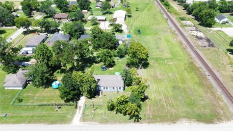 1721 Main Street Danbury TX 77534