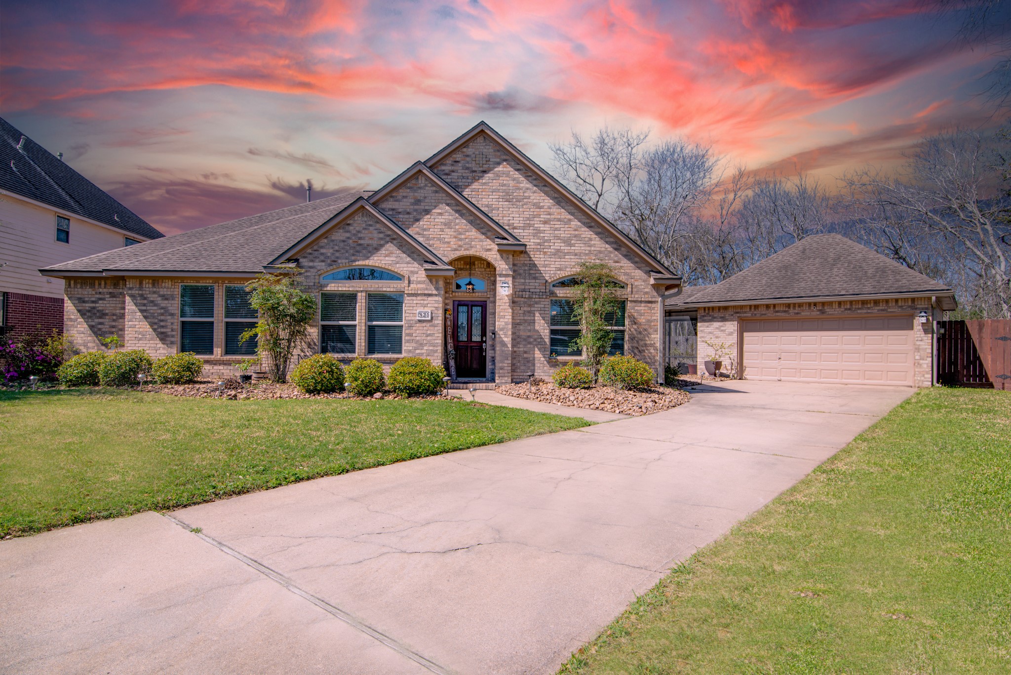 321 Rosemary Lane Lake Jackson TX 77566
