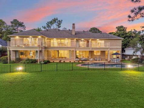 1627 Scenic Shore Drive Kingwood TX 77345