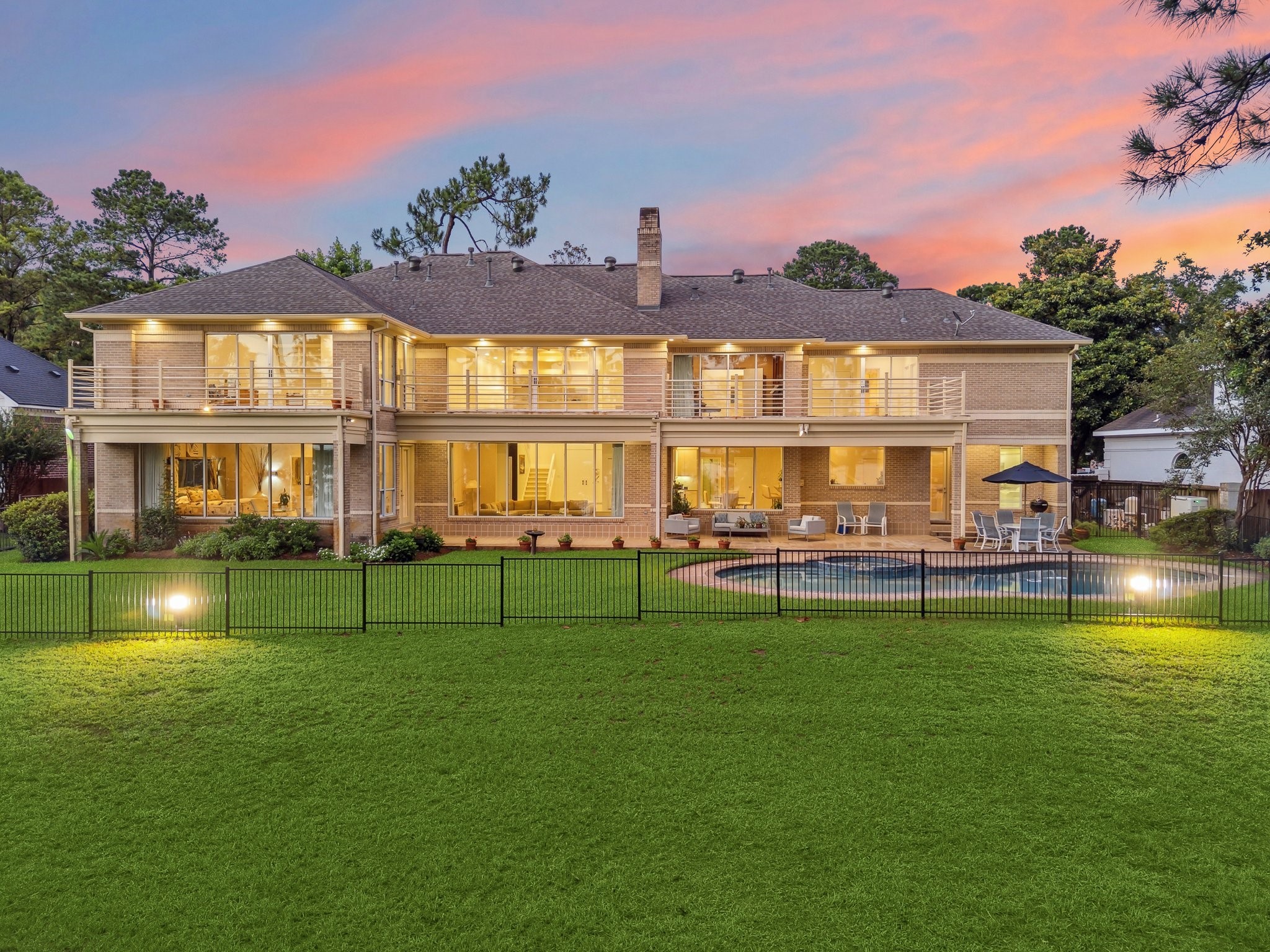 1627 Scenic Shore Drive Kingwood TX 77345