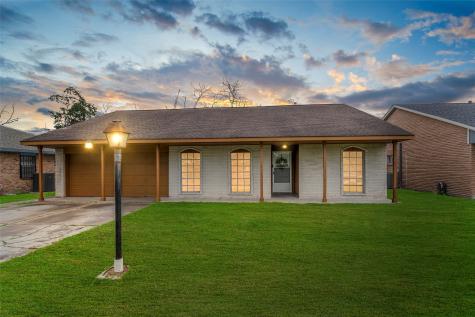 6106 Maywood Drive Houston TX 77053