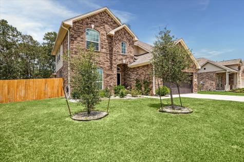 667 W Linnwood Drive New Caney TX 77357