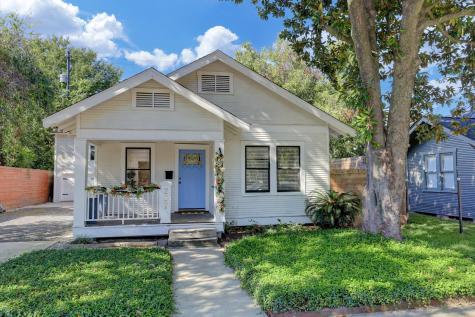 207 E 23rd Street Houston TX 77008