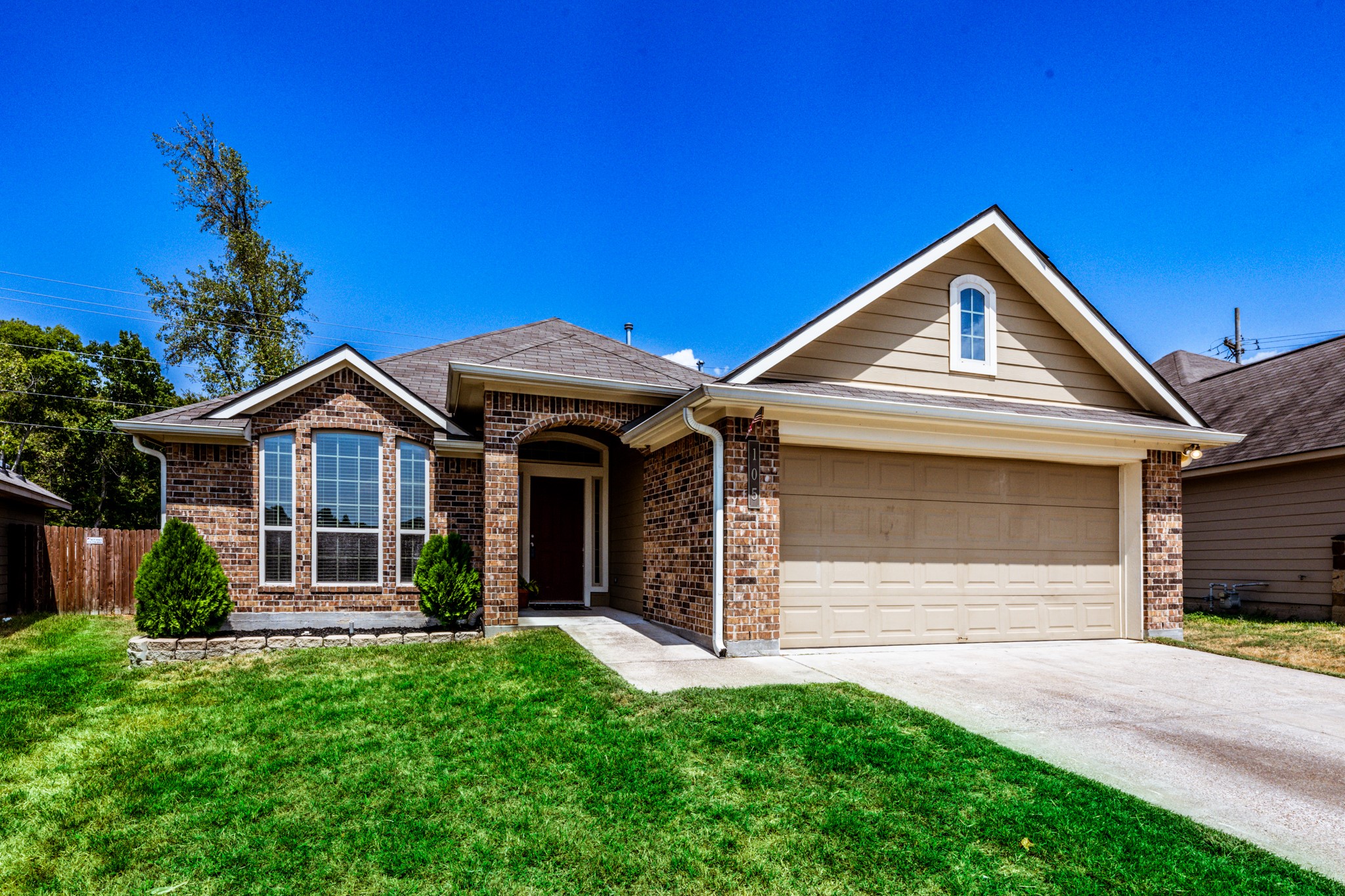 105 Briarwood Drive Huntsville TX 77320
