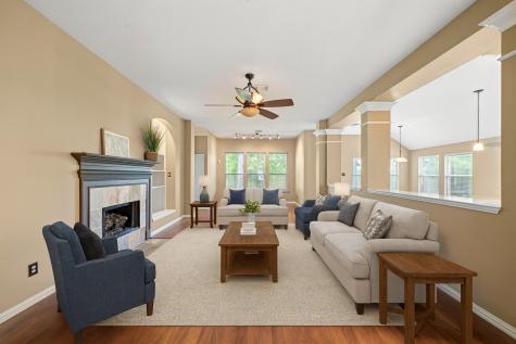 15015 Cozy Hollow Lane Houston TX 77044