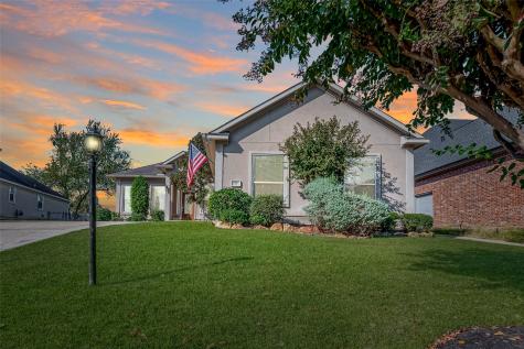 58 Fair Oak Street Montgomery TX 77356