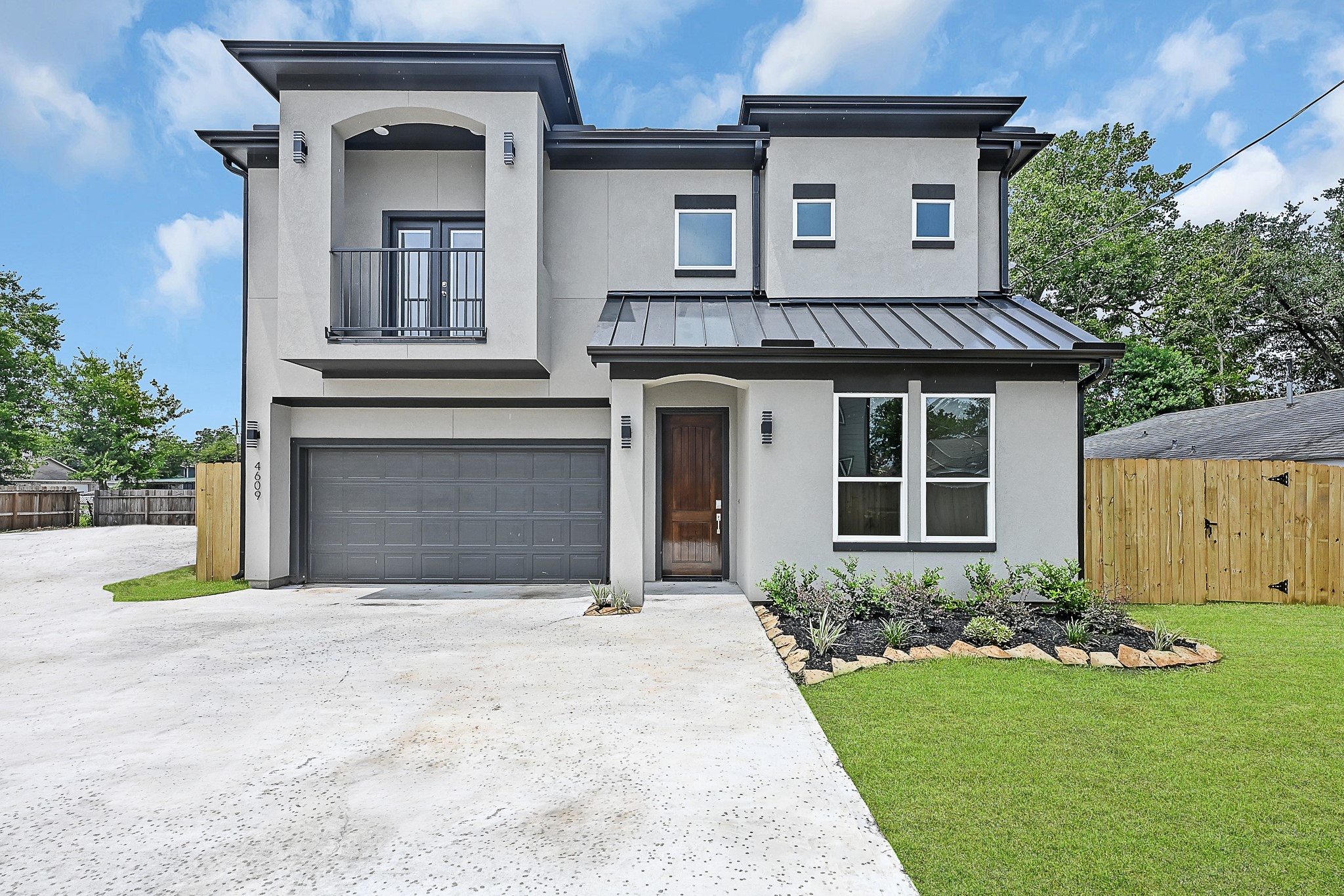 4609 Brinkley Street Houston TX 77051