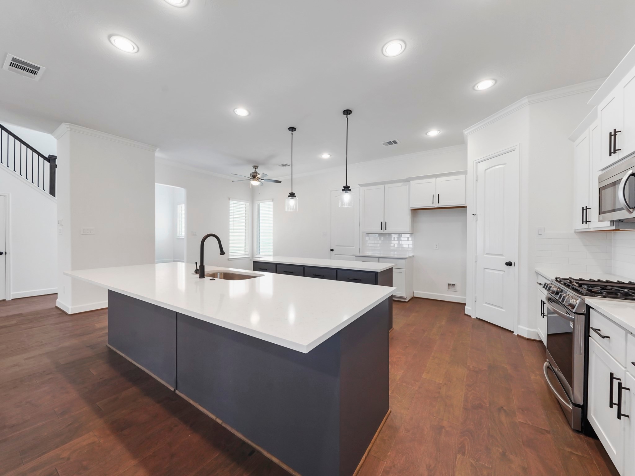 1040 Gibbs Street Houston TX 77009