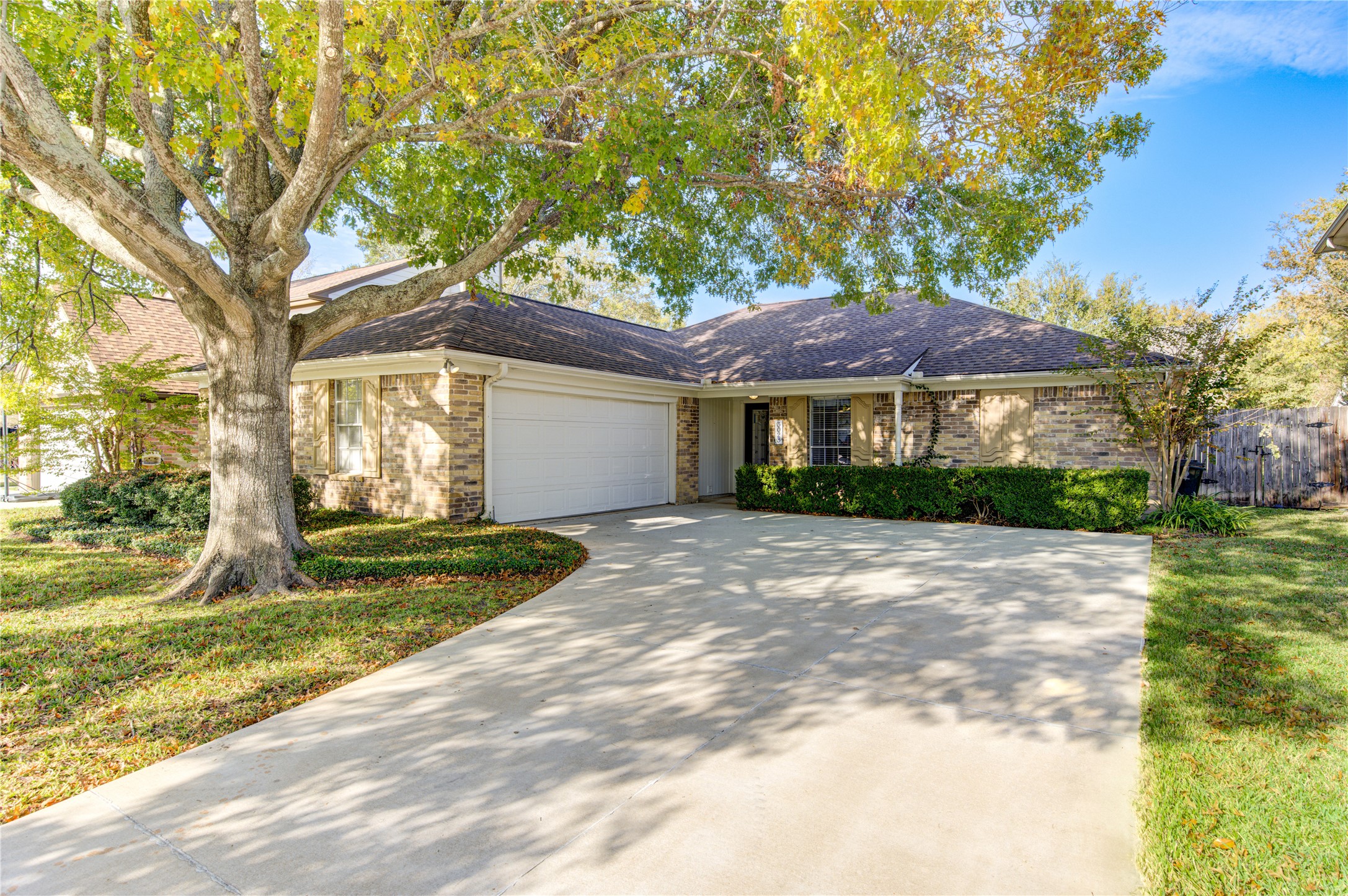 3023 Sleepy Hollow Drive Sugar Land TX 77479
