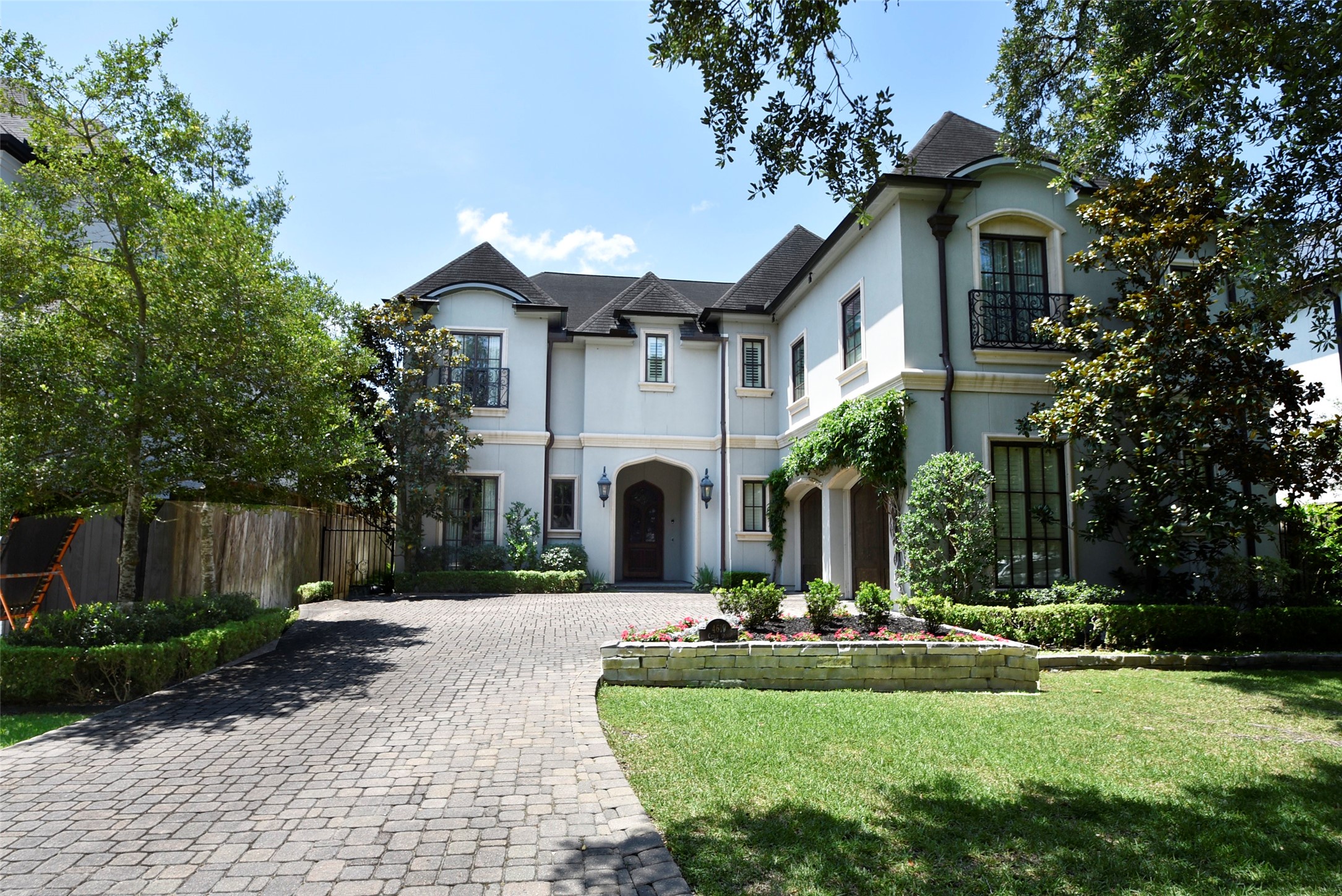 4619 Cedar Oaks Lane Bellaire TX 77401