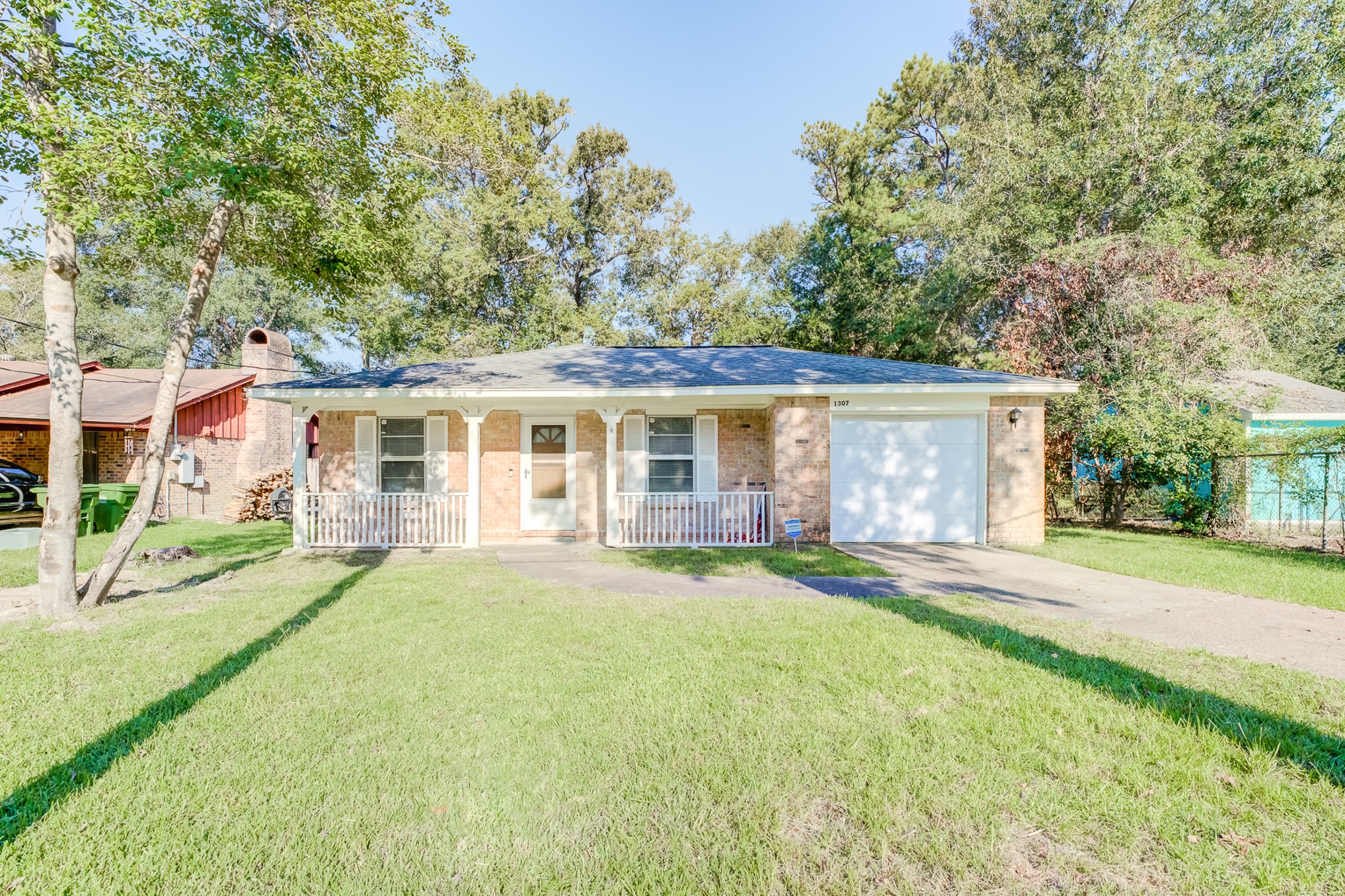 1307 Denison Avenue Cleveland TX 77327