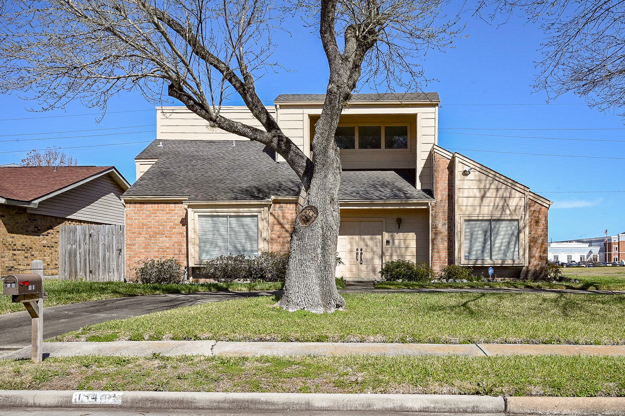 15402 Mendocino Drive Houston TX 77083