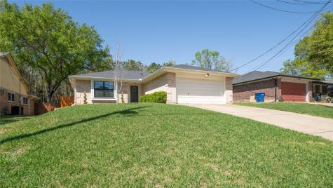 3155 Clay Circle Huntsville TX 77340