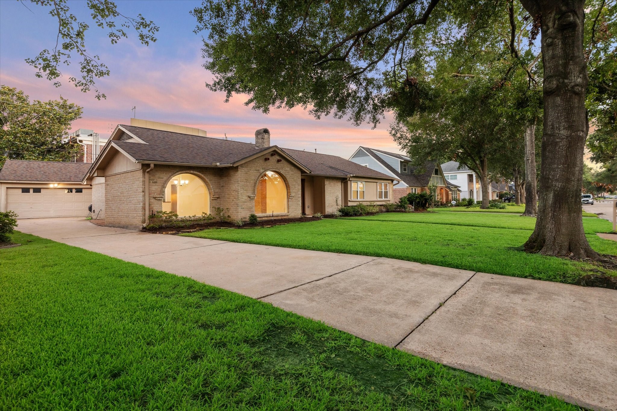 3018 Riata Lane Houston TX 77043