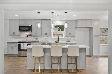 5527 Stillbrooke Drive Houston TX 77096
