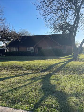 1202 Westgate Drive Wharton TX 77488