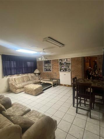 1202 Westgate Drive Wharton TX 77488