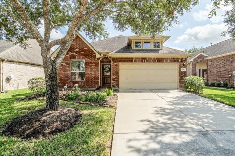 2411 Alamanni Drive Pearland TX 77581
