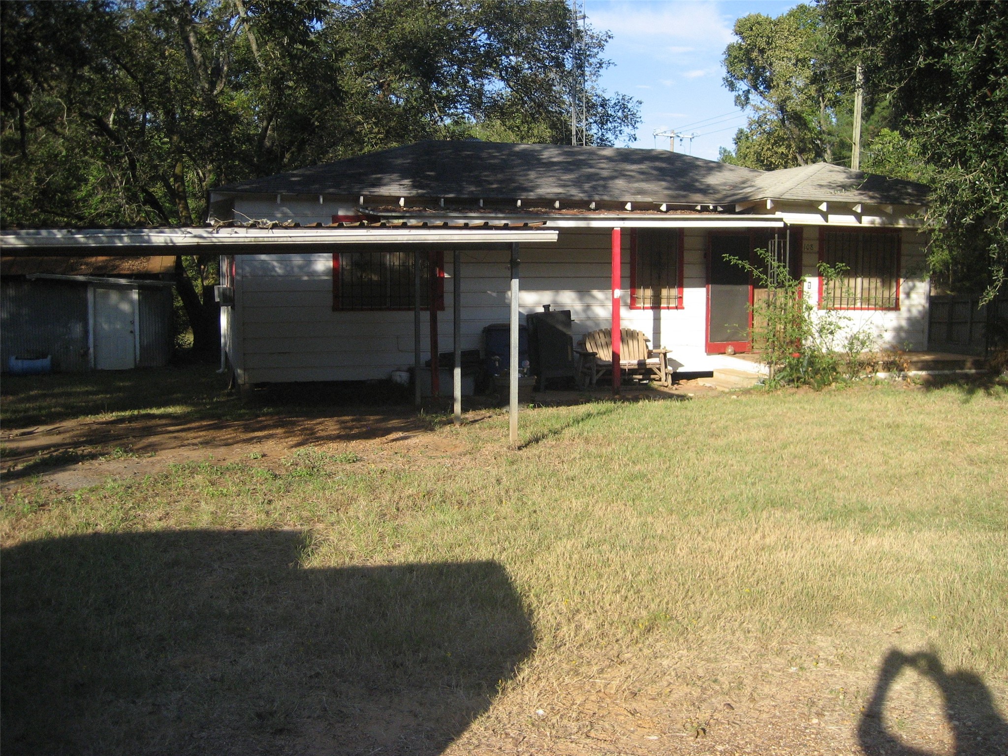 108 County Road 2122 Crockett TX 75835