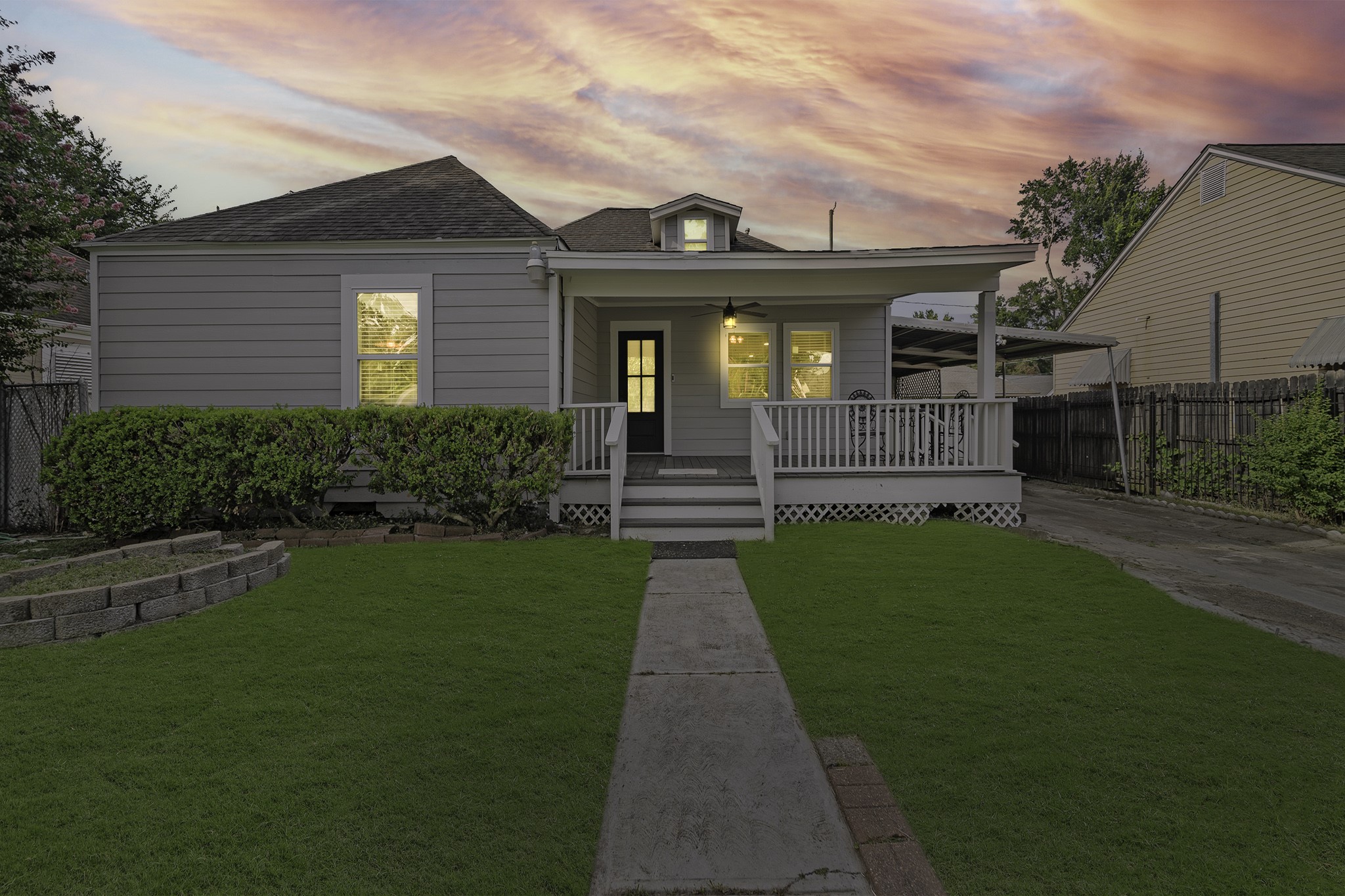 7432 Azalea Street Houston TX 77023