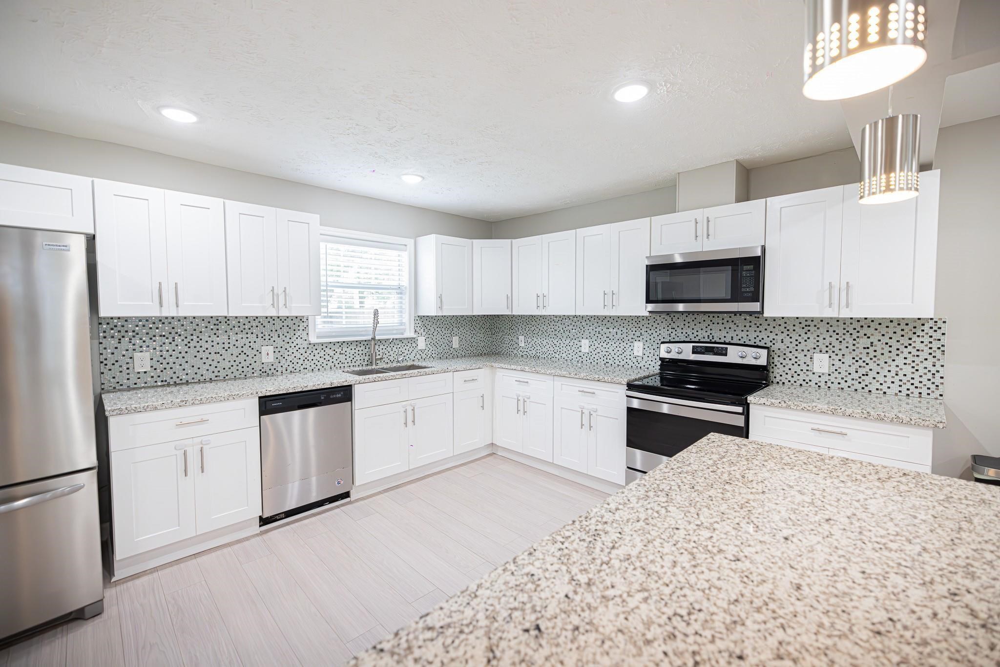 112 Lamar Drive Pasadena TX 77502