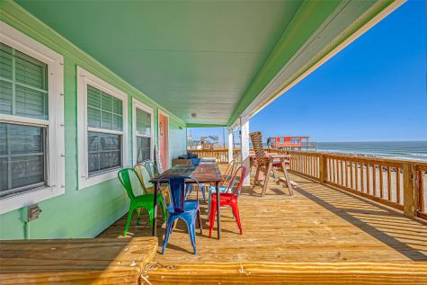 1115 White Cap Drive Surfside Beach TX 77541