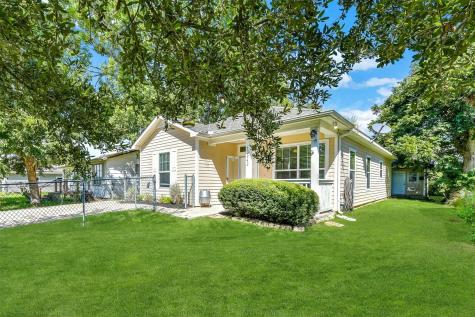 13242 9th Street Santa Fe TX 77510