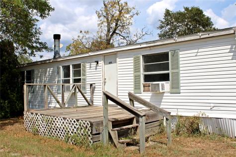 601 Travis Street Alleyton TX 78935