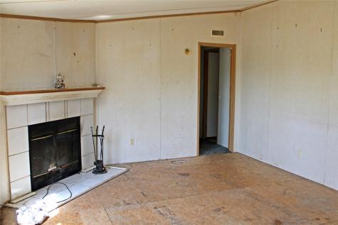 601 Travis Street Alleyton TX 78935
