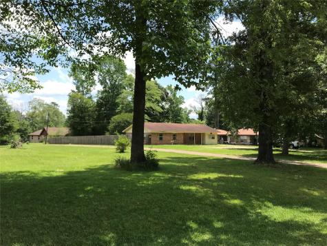 197 Soda Oaks Livingston TX 77351